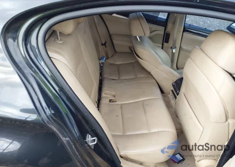 2011 BMW 535I xDrive z USA, uszkodzony, nr VIN WBAFU7C54BC439764